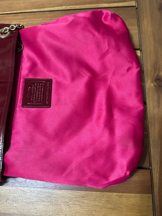 Coach Poppy Glossy Patent Leather Slim Shoulder Bag in Burgundy with Gold Chain - Picture 5 of 13